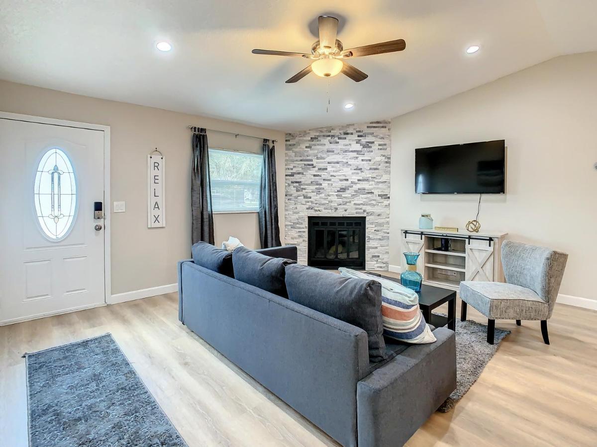 הוילה Crown Jewel Of Clearwater 10-15 Min To Beach 5 Min To St Pete Airport מראה חיצוני תמונה