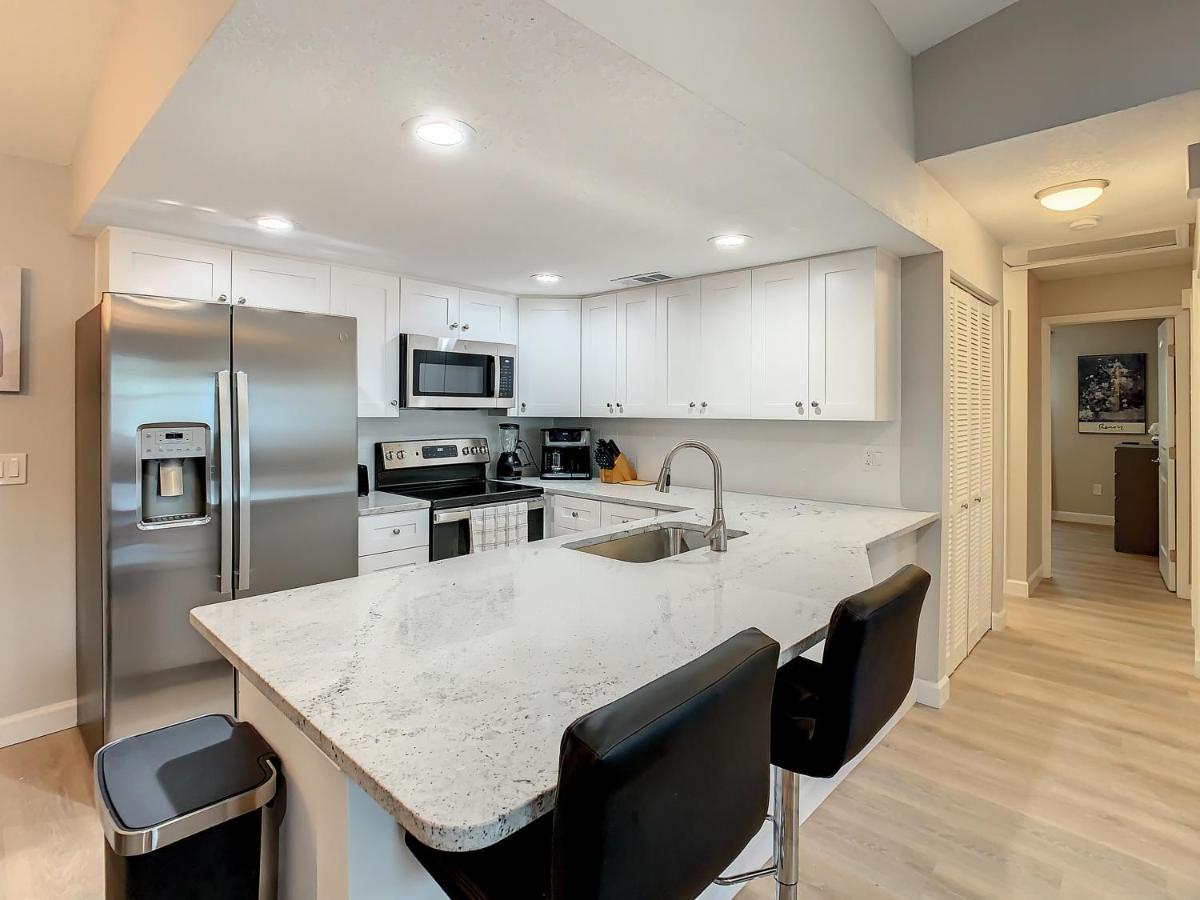 הוילה Crown Jewel Of Clearwater 10-15 Min To Beach 5 Min To St Pete Airport מראה חיצוני תמונה
