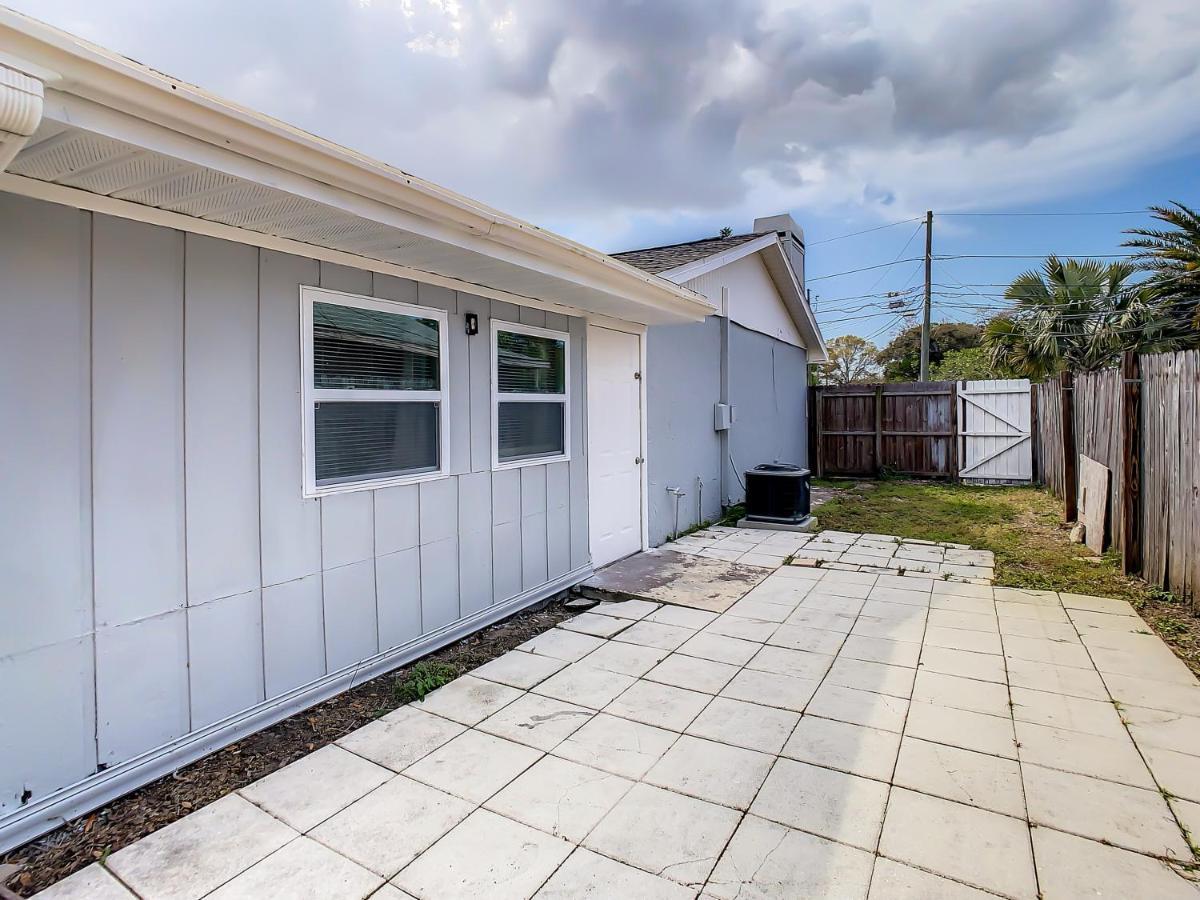 הוילה Crown Jewel Of Clearwater 10-15 Min To Beach 5 Min To St Pete Airport מראה חיצוני תמונה