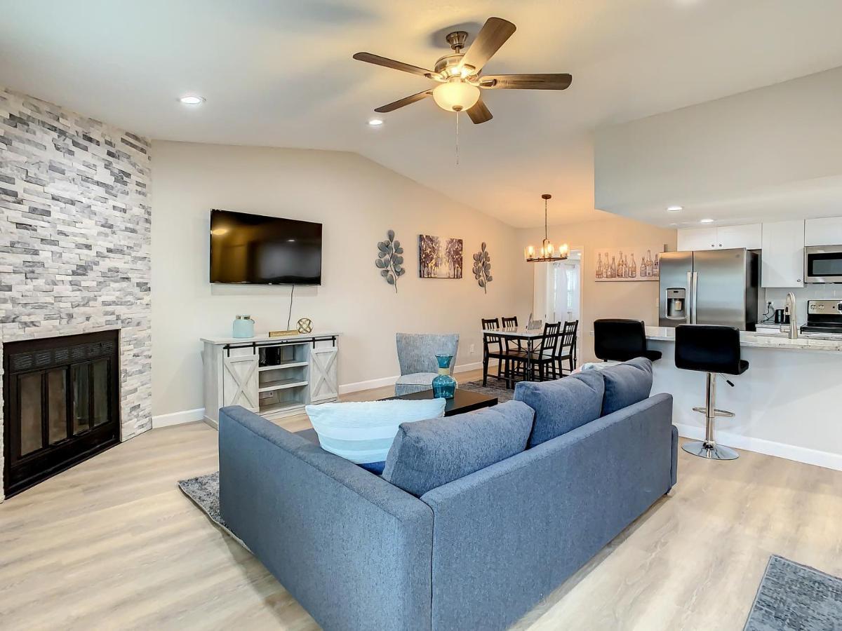 הוילה Crown Jewel Of Clearwater 10-15 Min To Beach 5 Min To St Pete Airport מראה חיצוני תמונה