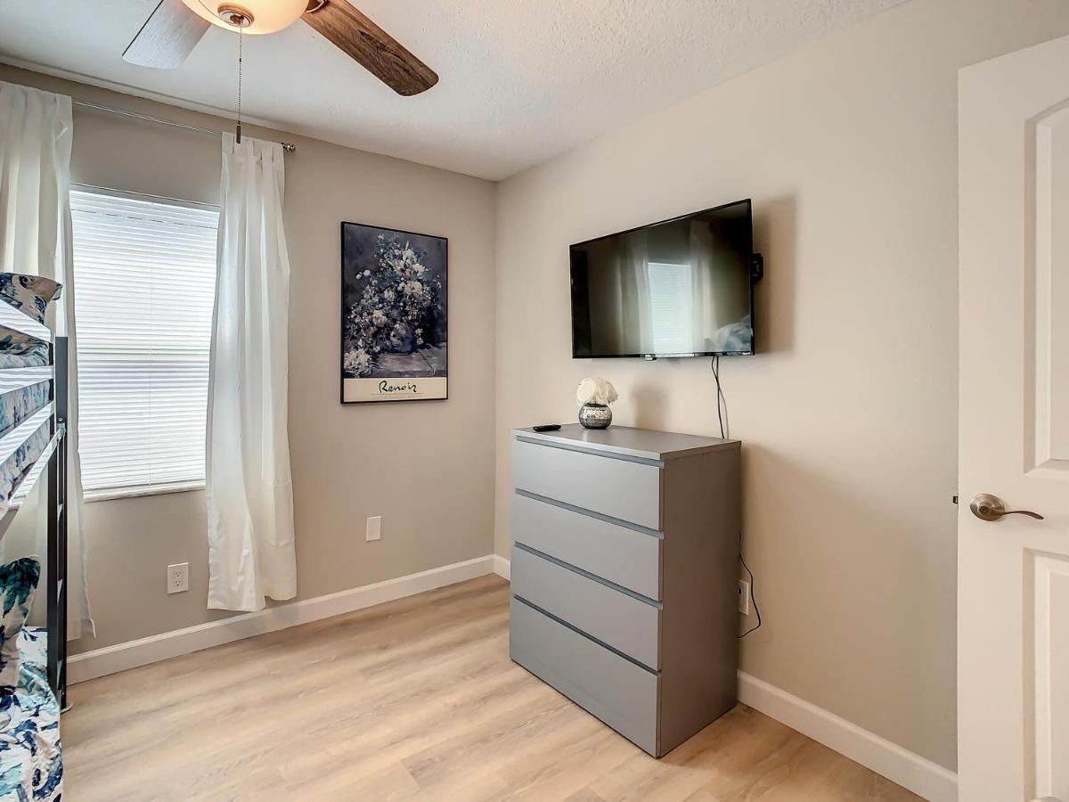 הוילה Crown Jewel Of Clearwater 10-15 Min To Beach 5 Min To St Pete Airport מראה חיצוני תמונה